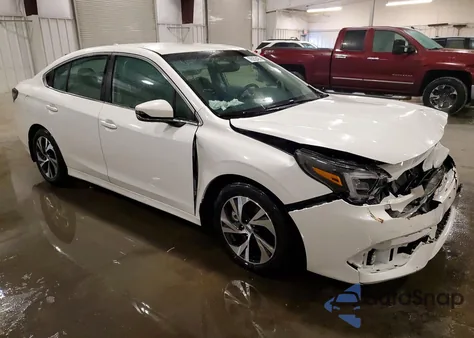 2020 Subaru Legacy Premium z USA, uszkodzony, nr VIN 4S3BWAC67L3003137
